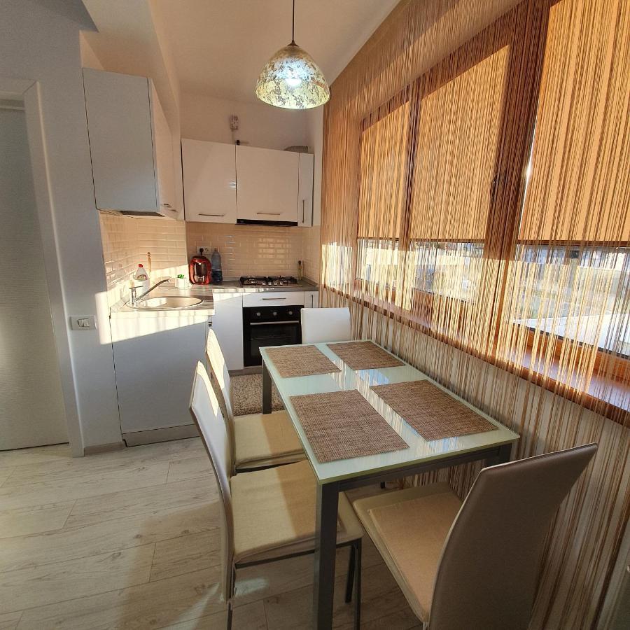 Sarah Apartment كونستانتا المظهر الخارجي الصورة