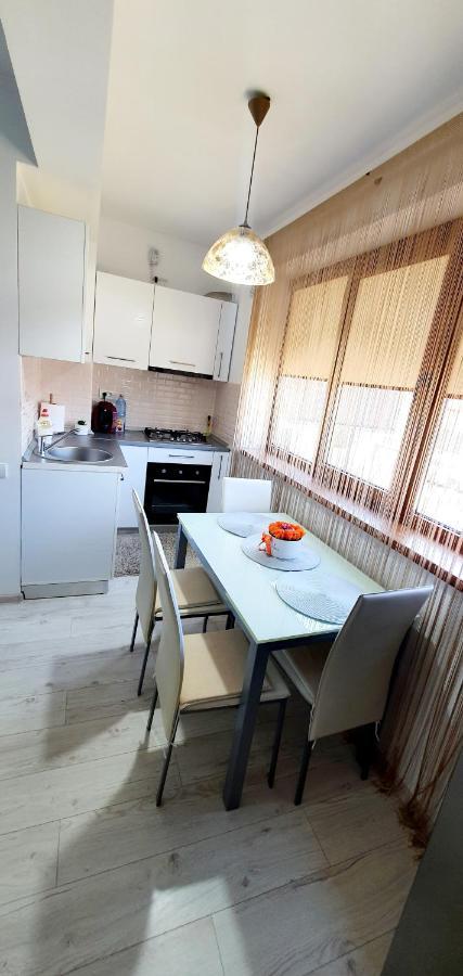Sarah Apartment كونستانتا المظهر الخارجي الصورة