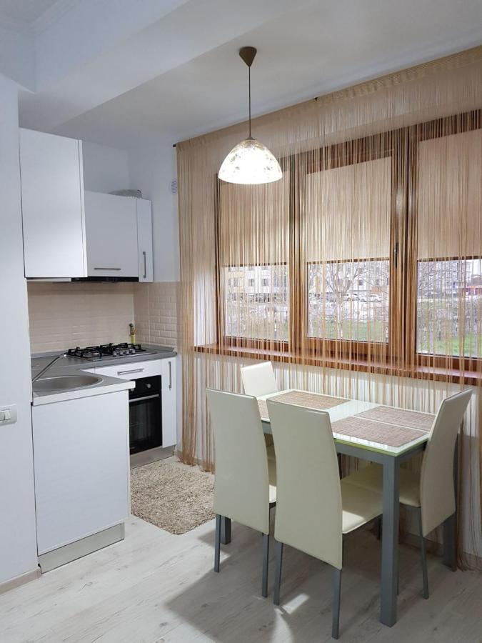 Sarah Apartment كونستانتا المظهر الخارجي الصورة