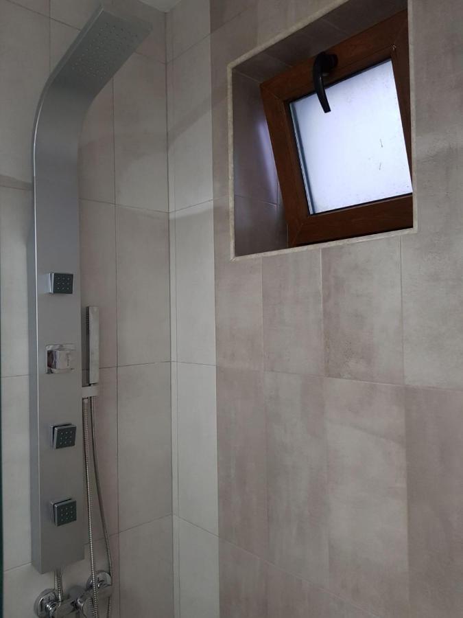 Sarah Apartment كونستانتا المظهر الخارجي الصورة